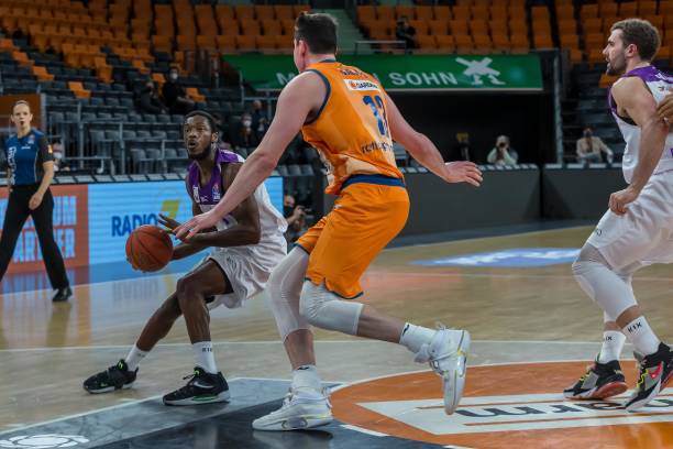 在战术安排 在战术安排