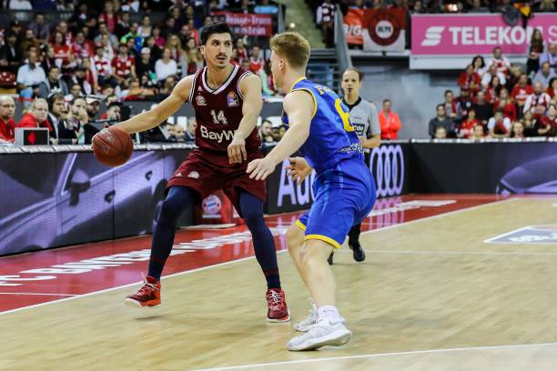 验赋予他们 验赋予他们