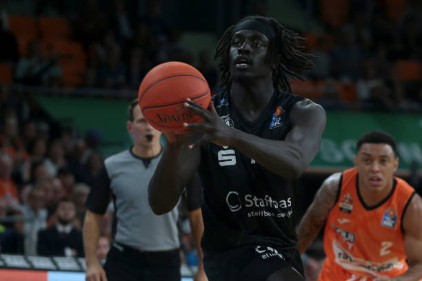 吴少聪的职 吴少聪的职